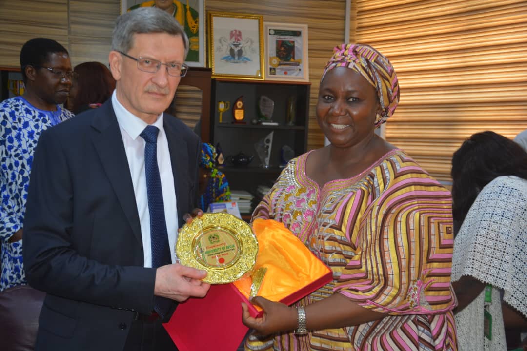 Russian ambassador pays visit to University